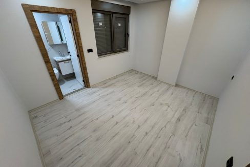 22803a69-a8ce-45f1-b09b-904d4cd0bc66