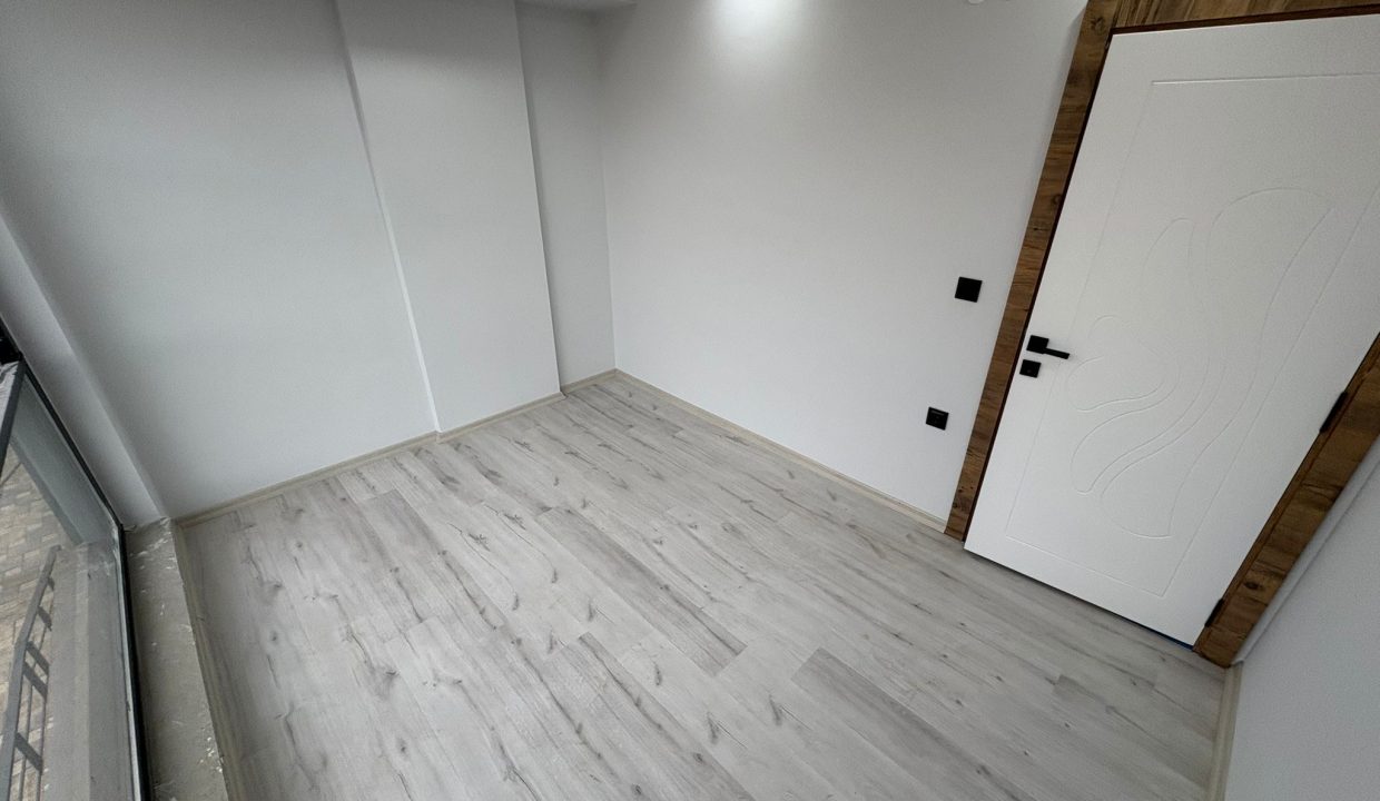 54cecf39-c42b-4cf8-9c9c-e0572df8e545