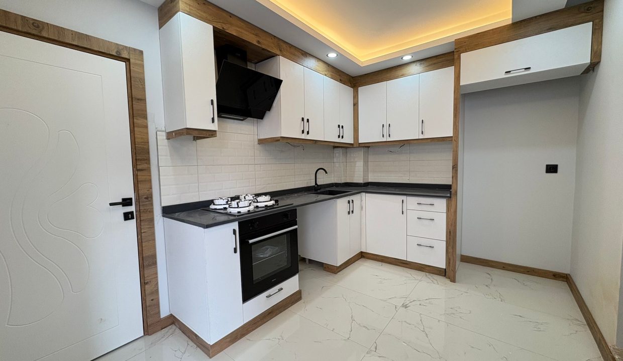 60b2c2b5-f0c3-4453-bf11-cd296cf3ab52