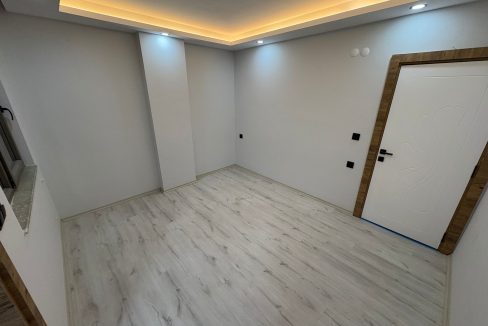 9f0caebc-4fe3-443f-976c-32a77f8c21e1