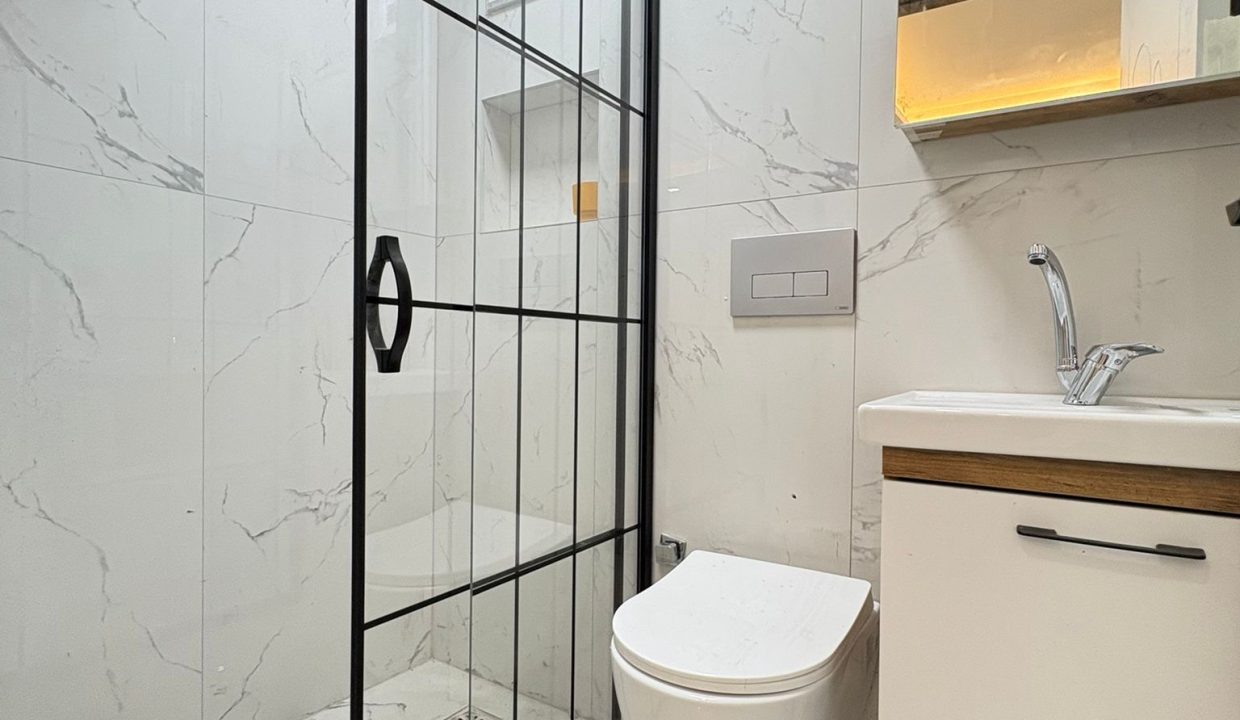 b6d411b0-8866-4196-8a3f-2bb021c4586e