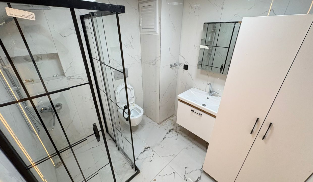 c096653b-f847-40a9-8eb3-61c7168f4e18