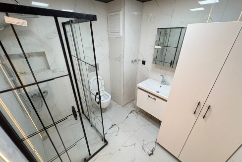 c096653b-f847-40a9-8eb3-61c7168f4e18