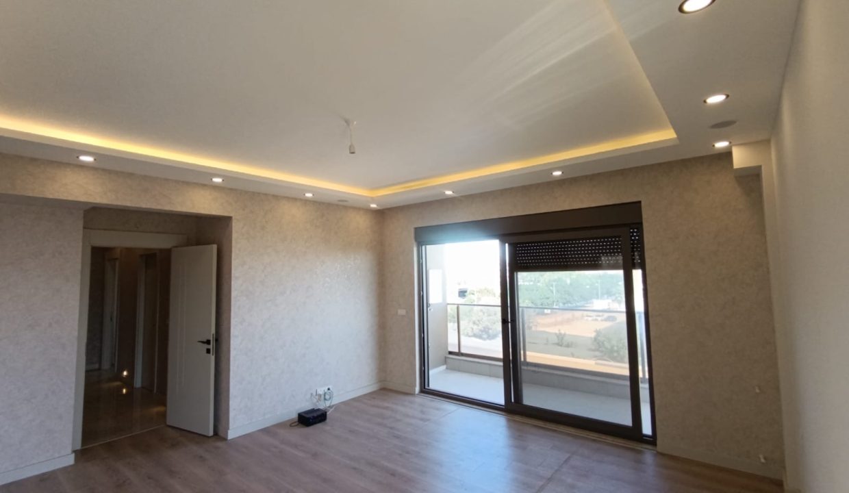 aed1371a-e0ba-44a2-a1ce-166a6e905ebd