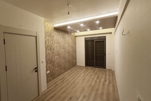 f7e7215d-dd92-4b06-94ef-84dba01337fd